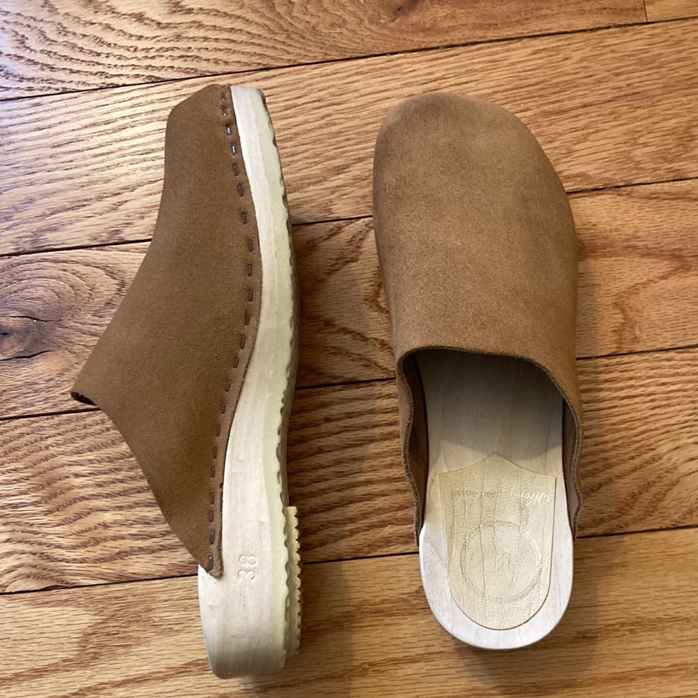 No. 6 clogs